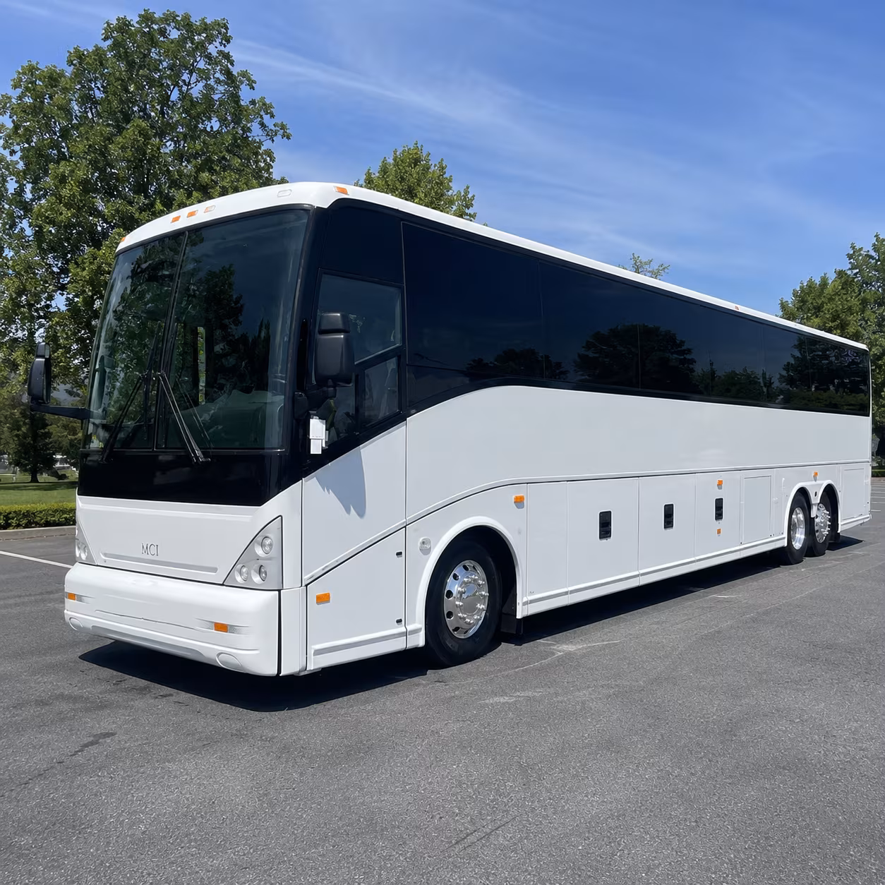 dearborn charter bus