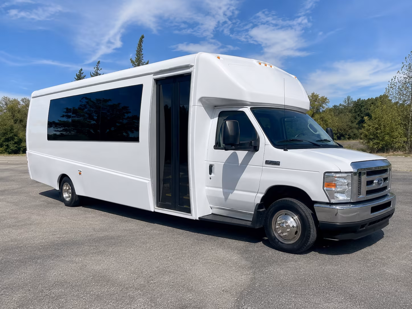 farmington hills corporate party bus rental